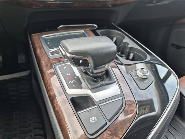 Used 2018 Audi Q7 3.0T Prestige w/ Prestige Package AWD/4WD image 12