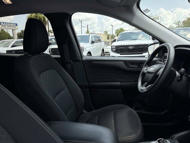Certified 2025 Ford Escape Active AWD/4WD image 11