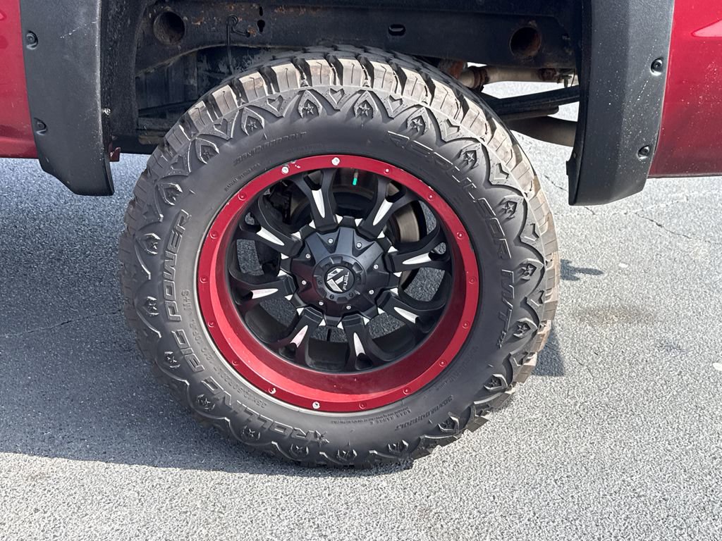 Used 2018 Chevrolet Silverado 1500 LT w/ All Star Edition AWD/4WD image 19