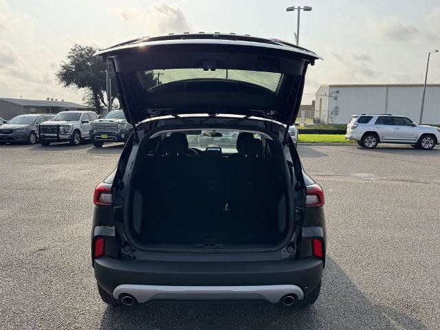 Certified 2025 Ford Escape Active AWD/4WD image 5