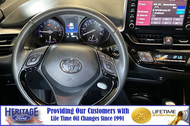 Used 2022 Toyota C-HR Nightshade image 14