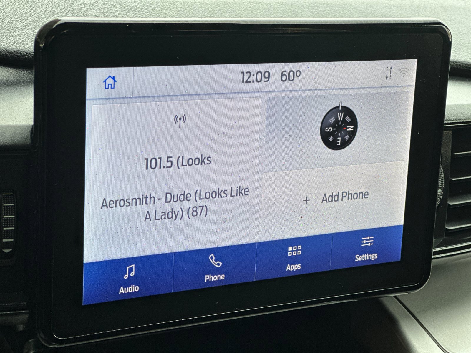 Certified 2022 Ford Explorer XLT image 19