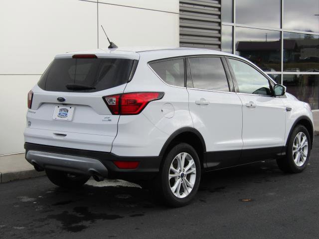 Certified 2018 Ford Escape SE image 8