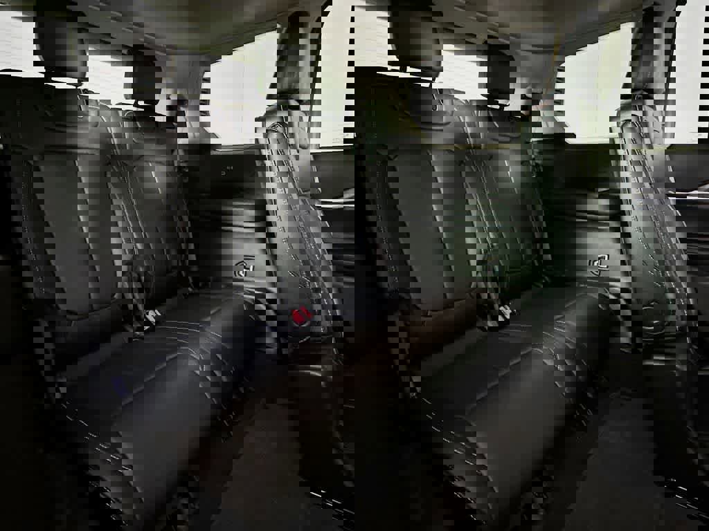 Used 2022 Jeep Grand Cherokee L Limited image 32