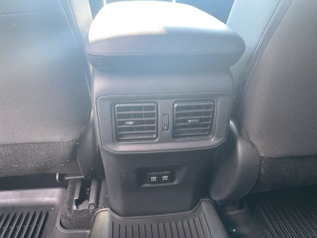 Used 2019 Toyota RAV4 XLE w/ Convenience Package AWD/4WD image 13