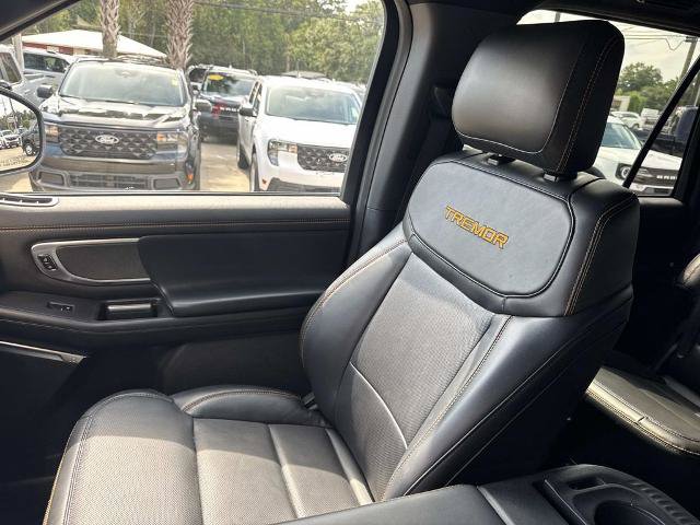 Certified 2025 Ford Expedition Tremor AWD/4WD image 17