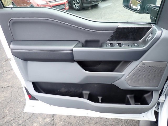 Certified 2024 Ford F350 XLT w/ XLT Premium Package image 22