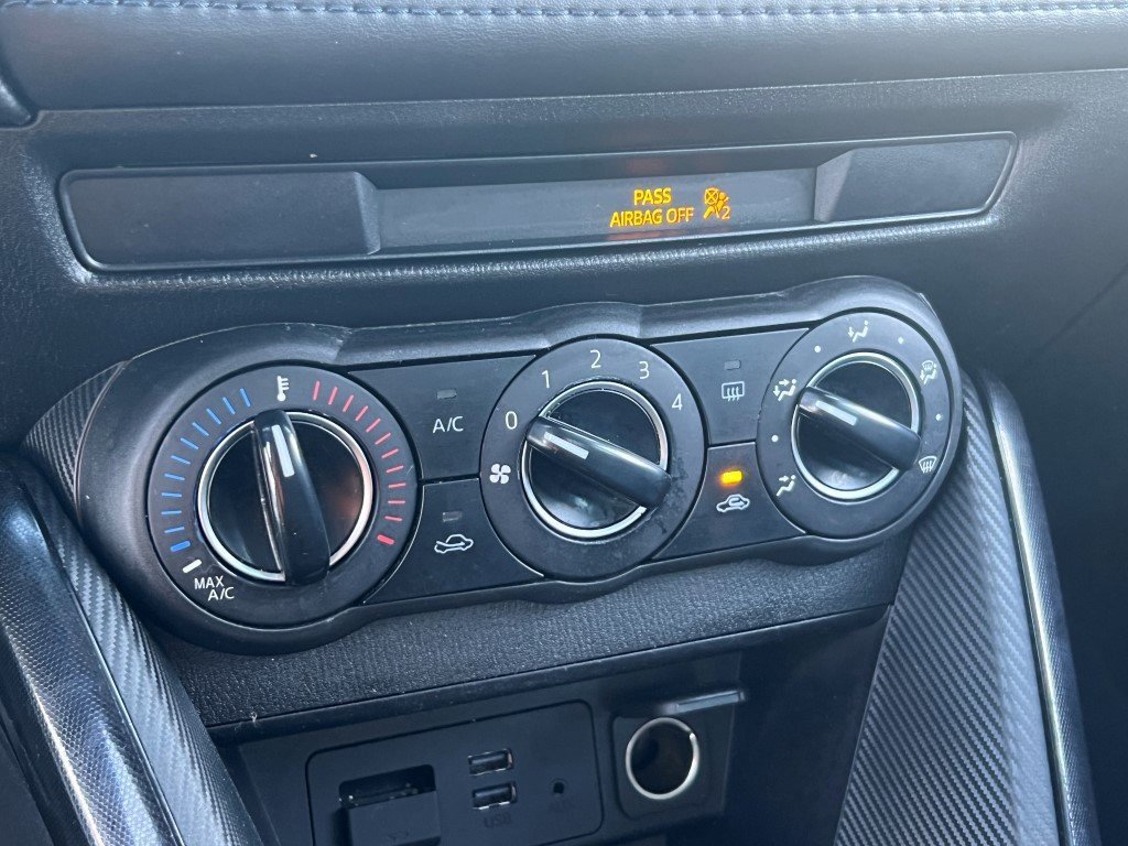 Used 2018 Toyota Yaris iA image 19