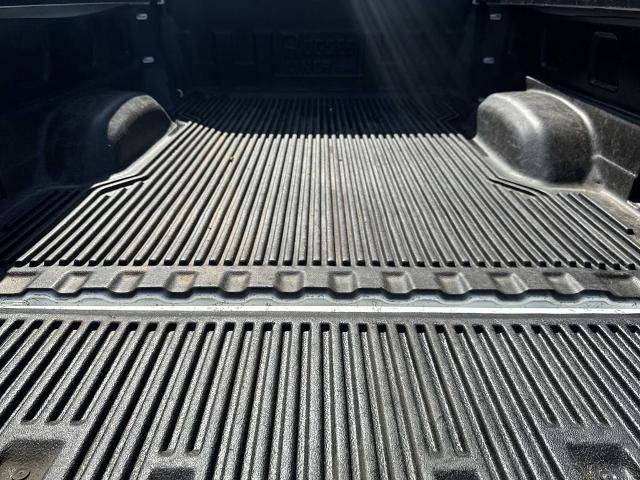 Used 2025 Chevrolet Silverado 2500 LT w/ Convenience Package image 8