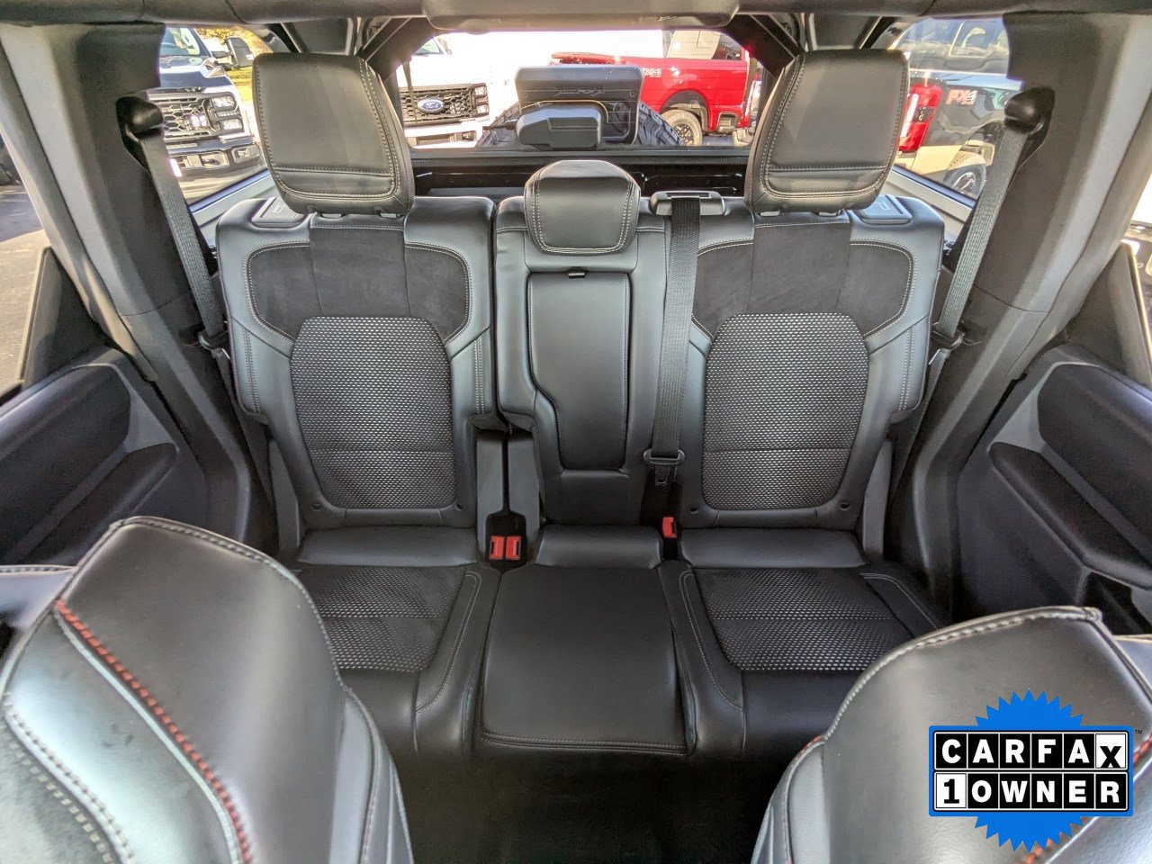 Certified 2025 Ford Bronco Raptor w/ Interior Carbon Fiber Pack image 15