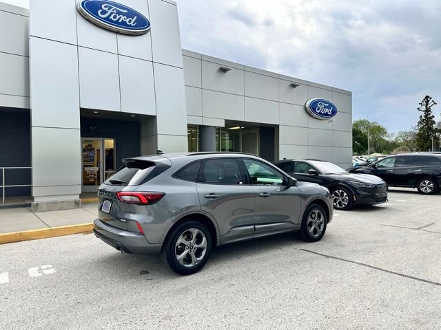 Certified 2024 Ford Escape ST-Line w/ Tech Pack #1 AWD/4WD image 20