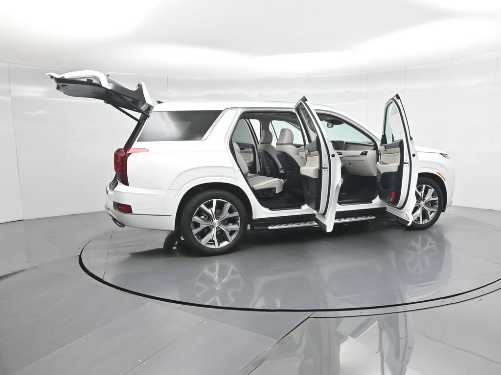 Used 2022 Hyundai Palisade Limited image 32