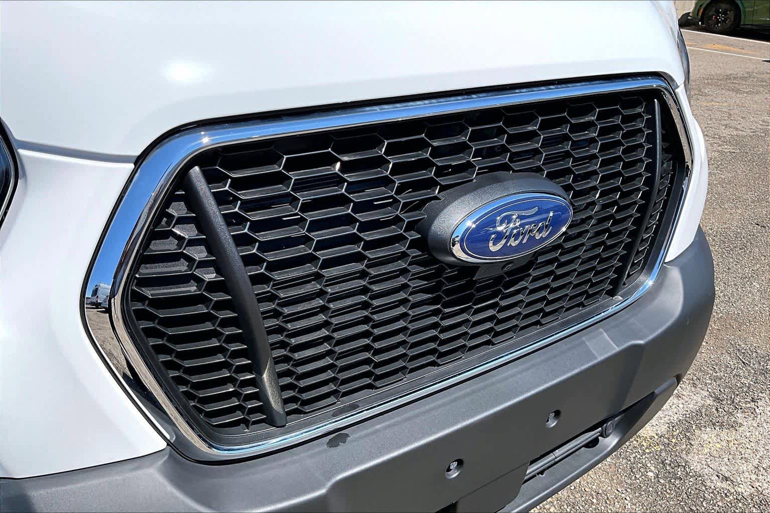 Certified 2025 Ford Transit 250 Low Roof AWD w/ Fleet Safety Package image 30