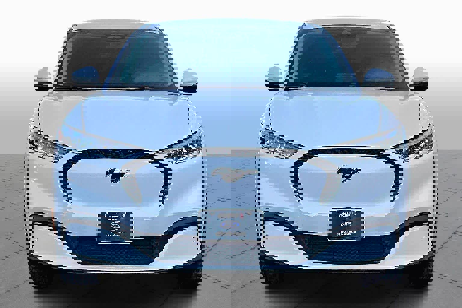 Certified 2022 Ford Mustang Mach-E Select w/ Comfort/Technology Package image 3