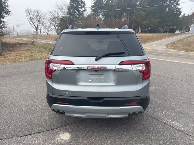 Used 2023 GMC Acadia SLT FWD image 5