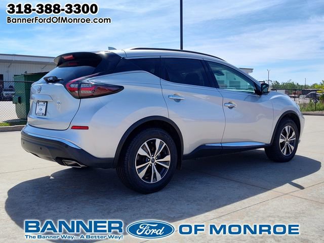 Used 2023 Nissan Murano SV image 3