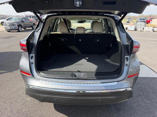 Used 2022 Nissan Murano SL w/ SL Moonroof Package image 7