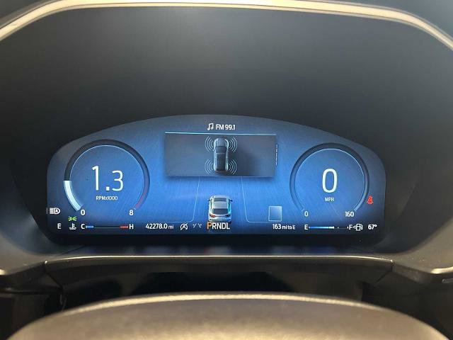 Certified 2024 Ford Escape Platinum AWD/4WD image 10