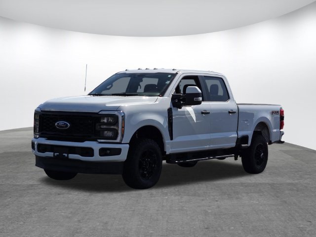 Certified 2024 Ford F250 XL w/ STX Appearance Package AWD/4WD image 7