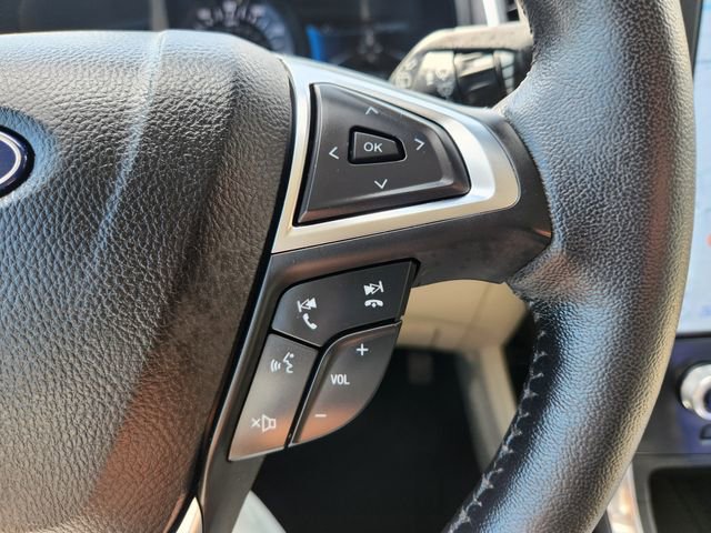 Certified 2023 Ford Edge Titanium w/ Equipment Group 301A AWD/4WD image 22