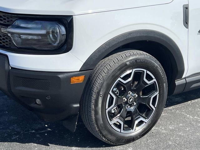 Certified 2025 Ford Bronco Sport Outer Banks w/ Outer Banks Tech Package+ image 9