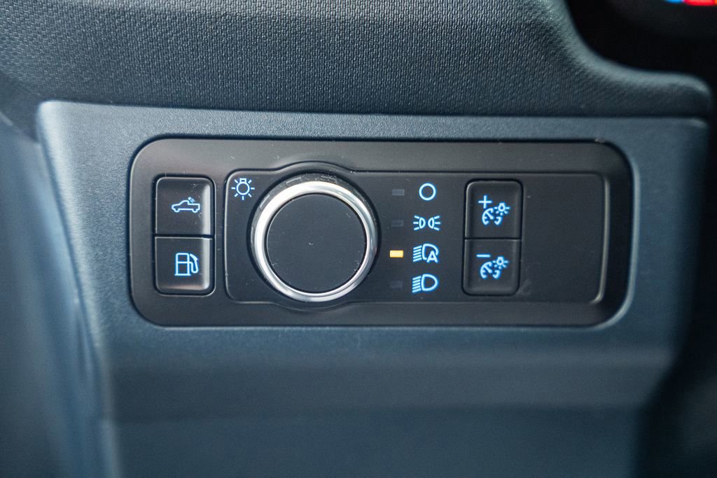 Certified 2022 Ford Maverick XLT image 41