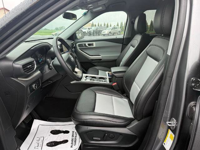 Certified 2024 Ford Explorer XLT w/ Equipment Group 202A AWD/4WD image 12