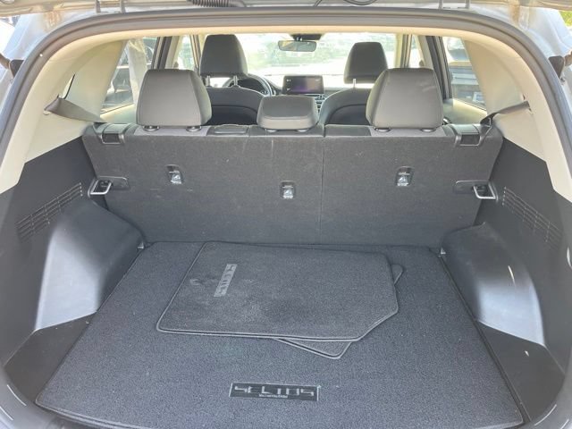 Used 2022 Kia Seltos S FWD image 8