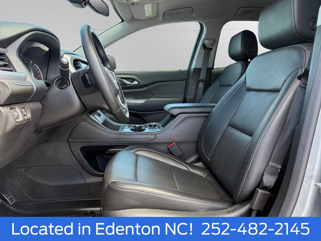 Used 2023 GMC Acadia SLT FWD image 10