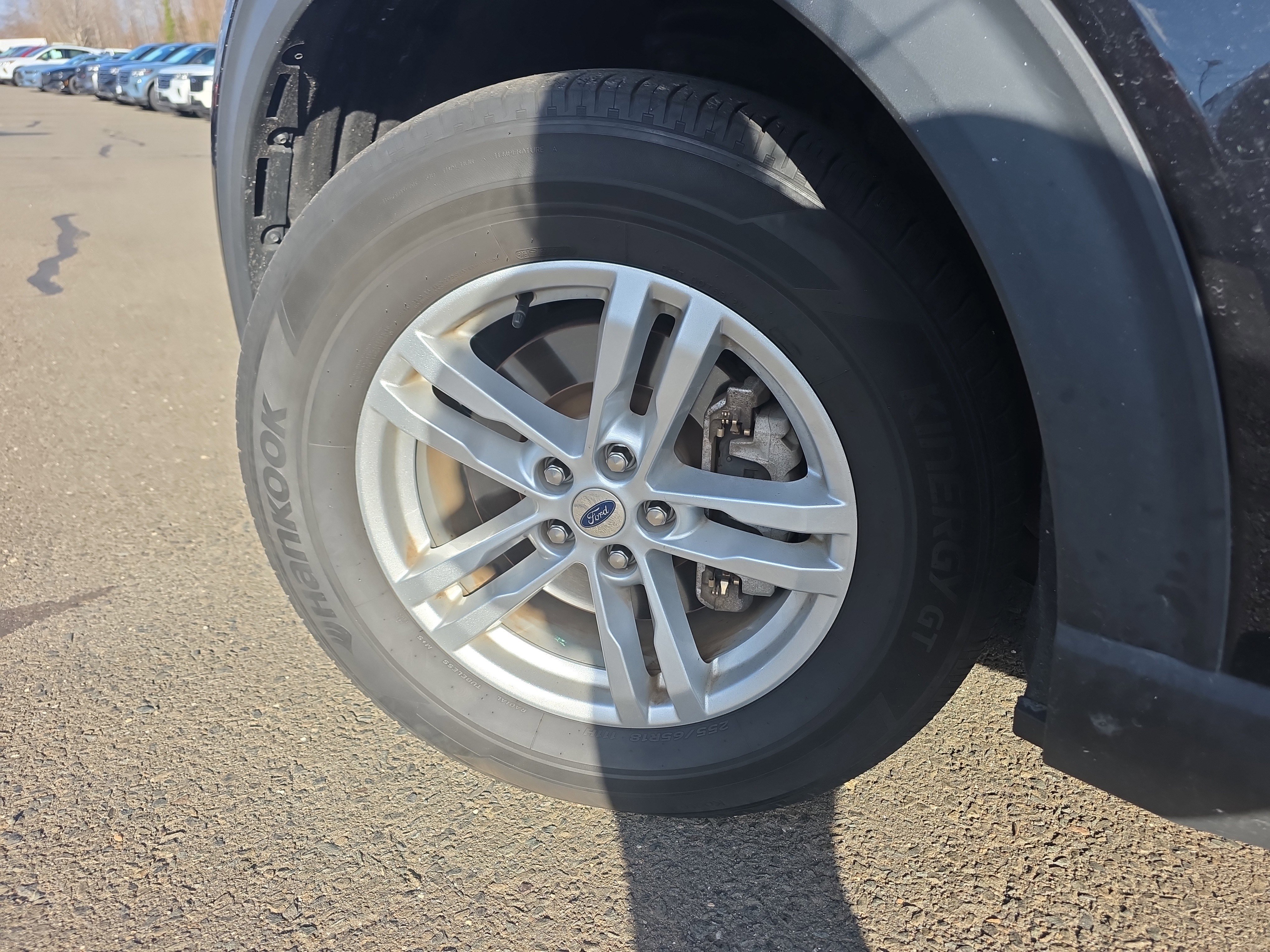 Certified 2022 Ford Explorer XLT w/ Equipment Group 202A image 14