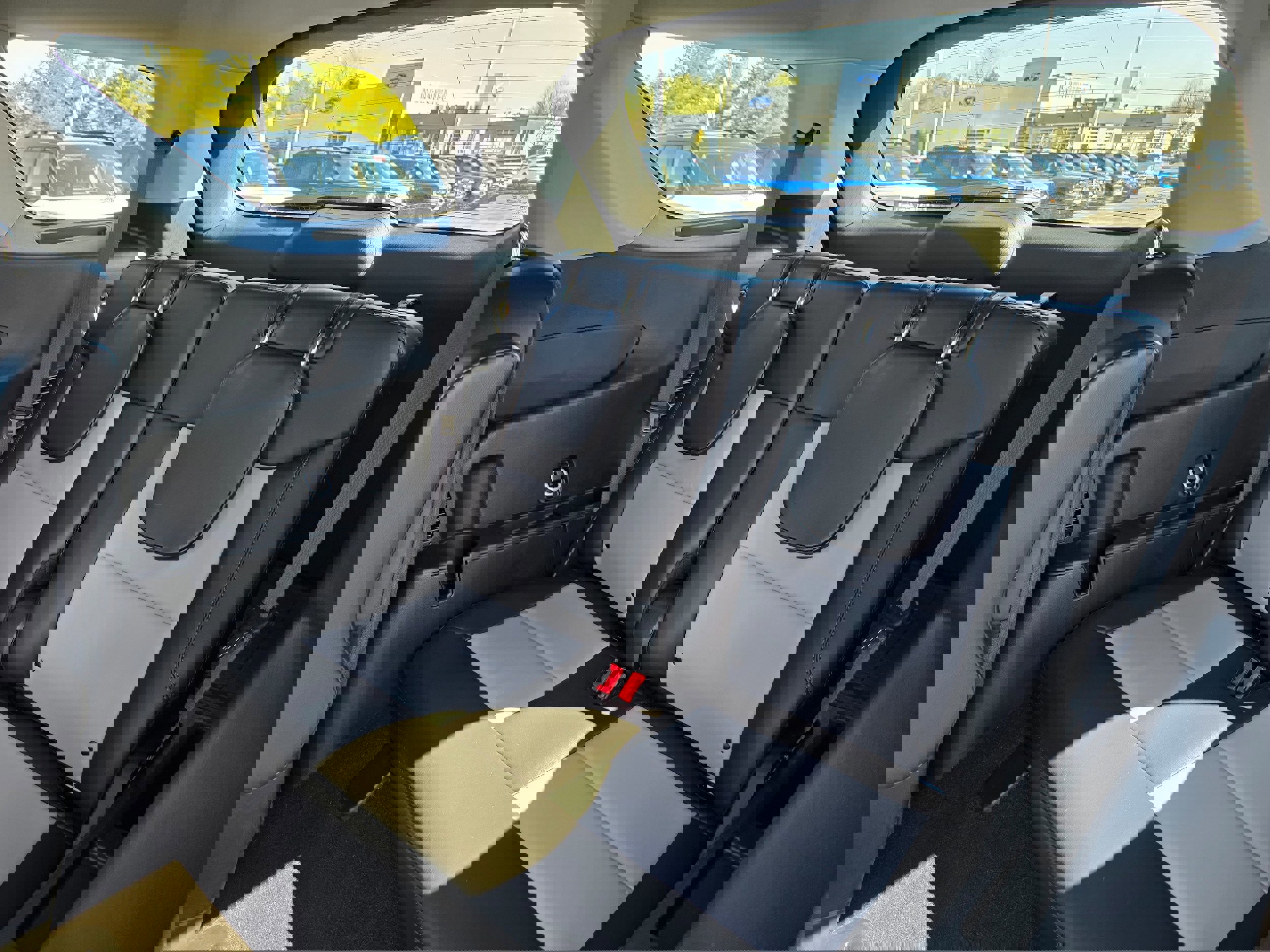 Certified 2024 Ford Explorer XLT w/ Equipment Group 202A image 10