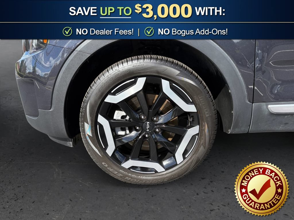 Used 2025 Kia Telluride EX w/ EX Captain's Chair Package FWD image 13