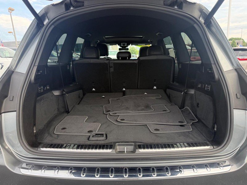 Used 2020 Mercedes-Benz GLS 450 4MATIC image 7