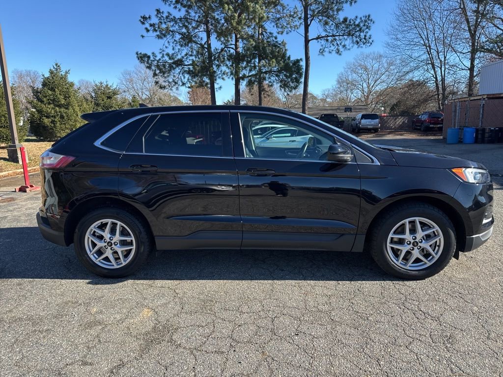 Certified 2024 Ford Edge SEL image 37