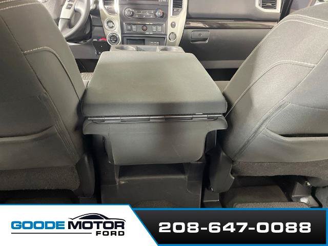 Used 2019 Nissan Titan SV AWD/4WD image 20