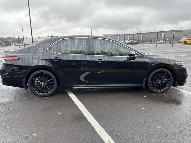 Used 2021 Toyota Camry XSE image 5