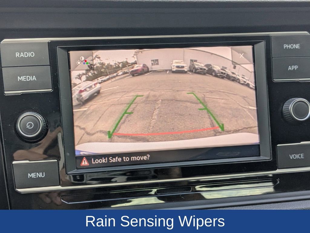 Used 2024 Volkswagen Jetta Sport image 18