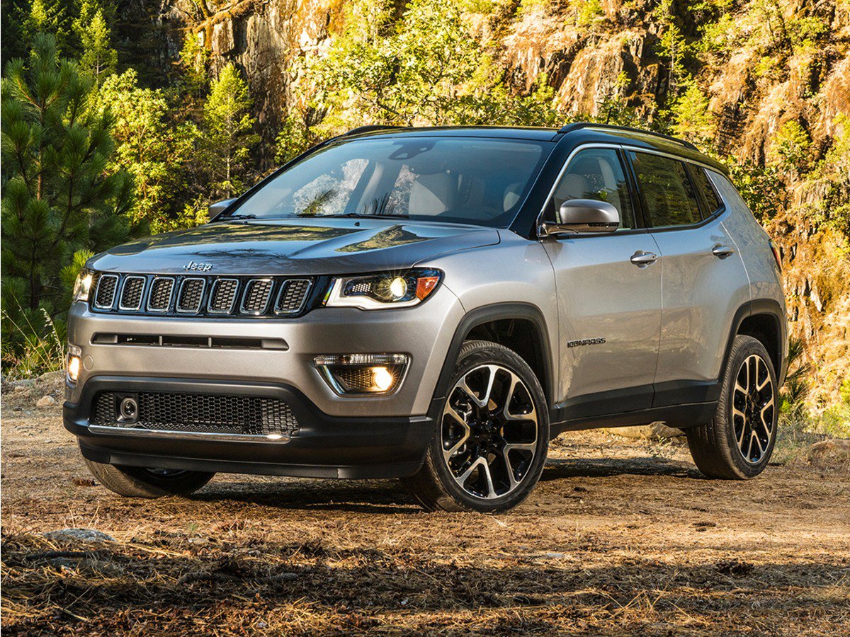 Used 2018 Jeep Compass Limited w/ Navigation Group