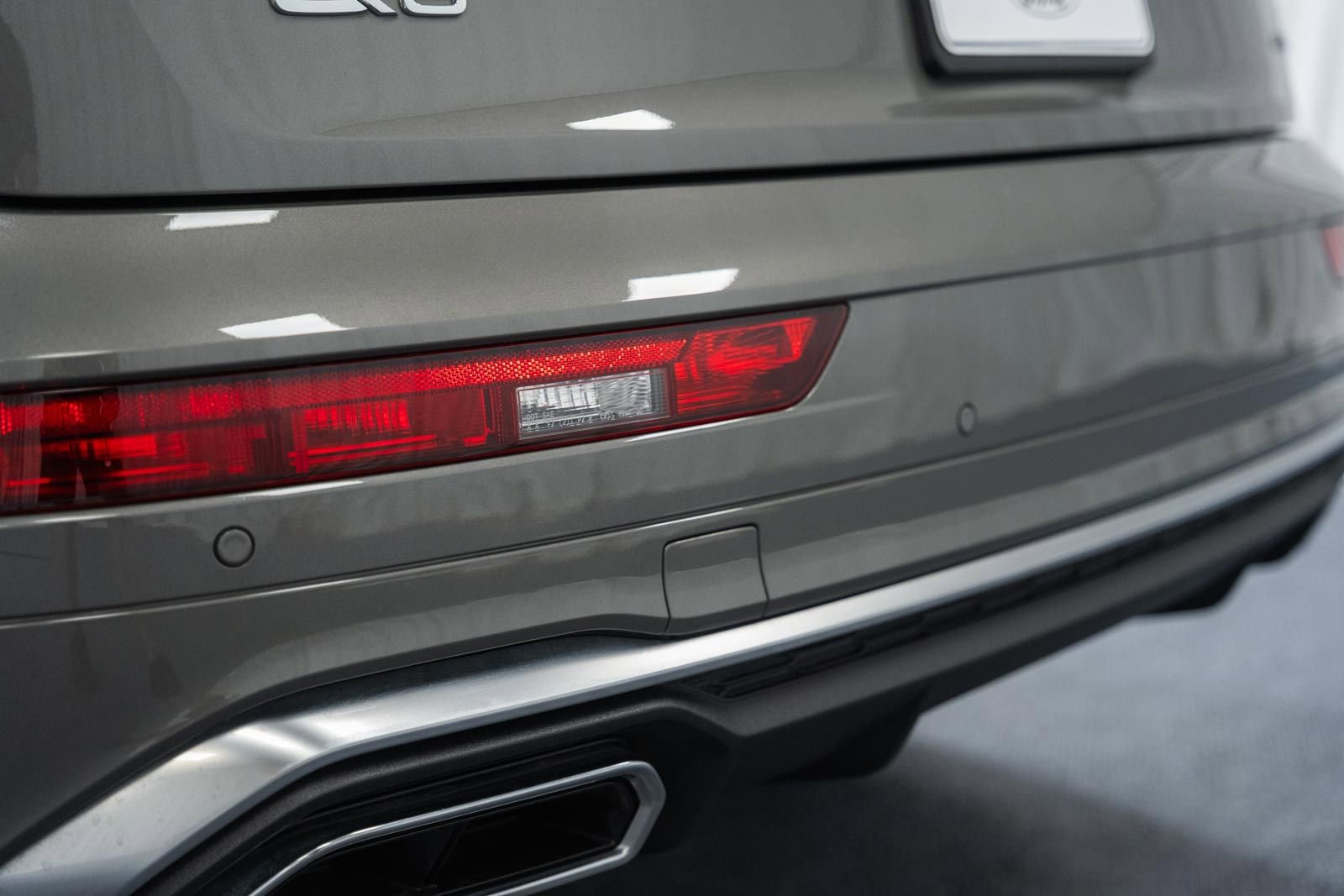 Used 2023 Audi Q5 2.0T Premium Plus w/ Premium Plus Package AWD/4WD image 7