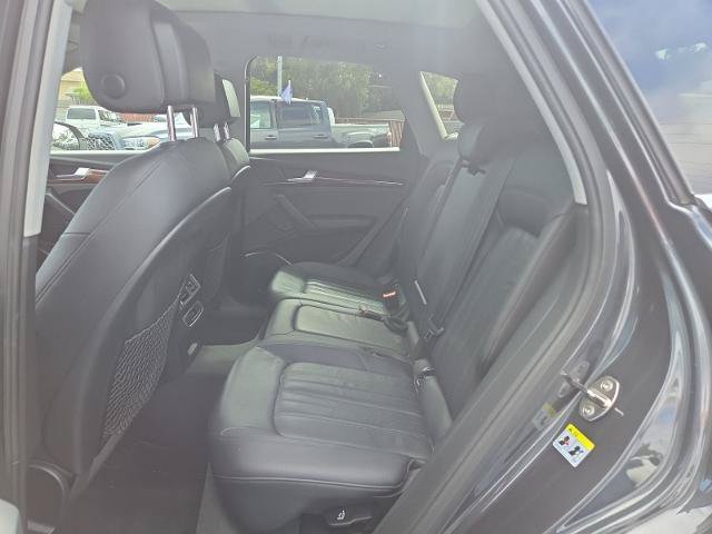 Used 2018 Audi Q5 2.0T Premium Plus w/ Premium Plus Package AWD/4WD image 13