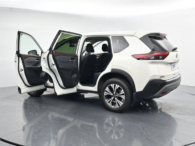 Used 2023 Nissan Rogue SV AWD/4WD image 46