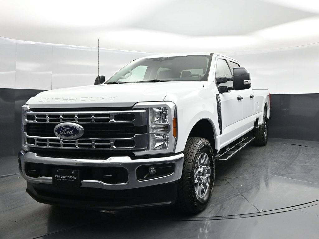 Certified 2025 Ford F350 XLT AWD/4WD image 51