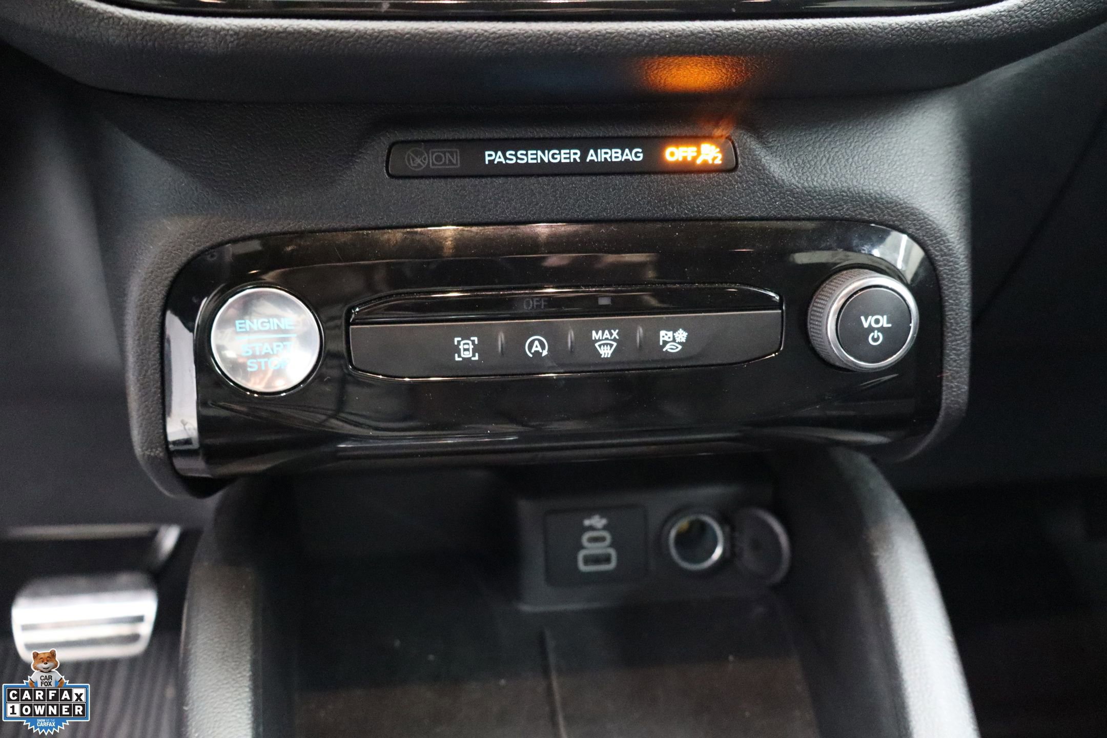 Certified 2024 Ford Escape ST-Line w/ Tech Pack #1 FWD image 21