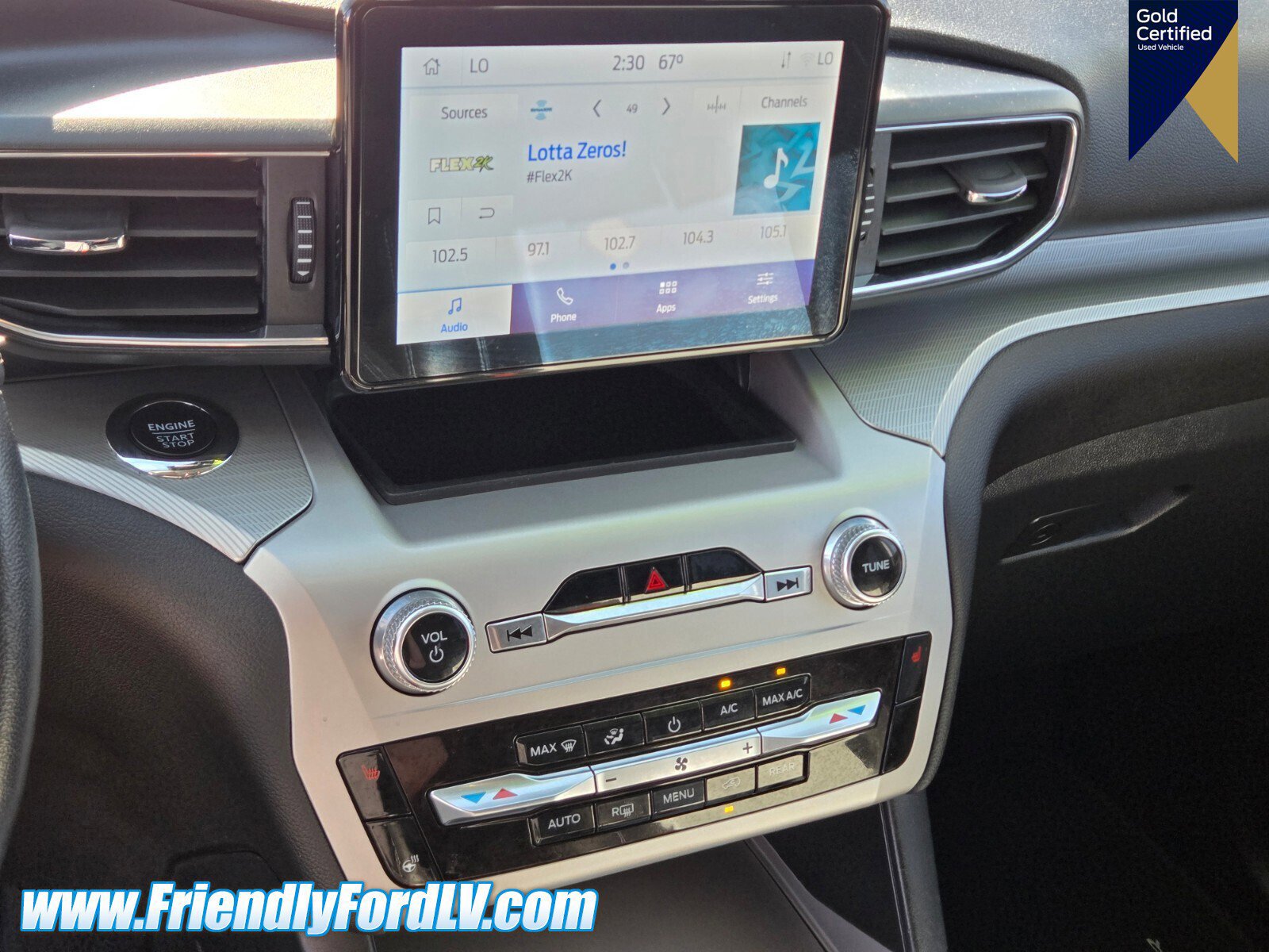 Certified 2022 Ford Explorer XLT w/ Equipment Group 202A image 21