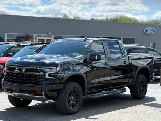 Used 2022 Chevrolet Silverado 1500 ZR2 w/ Technology Package AWD/4WD image 37