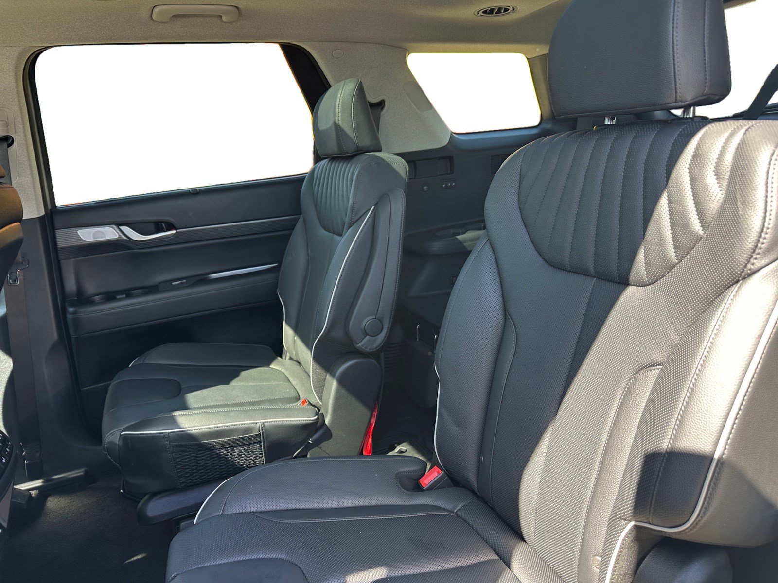 Used 2025 Hyundai Palisade Limited AWD/4WD image 22