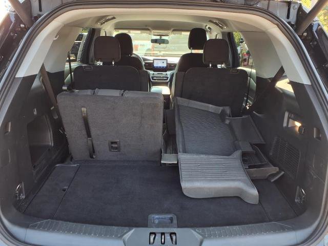 Certified 2022 Ford Explorer XLT w/ Class IV Trailer Tow Package image 28