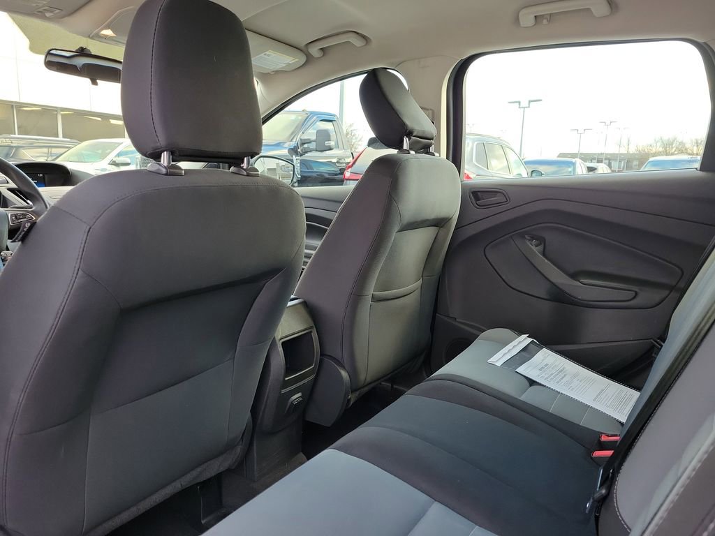 Certified 2019 Ford Escape S image 15