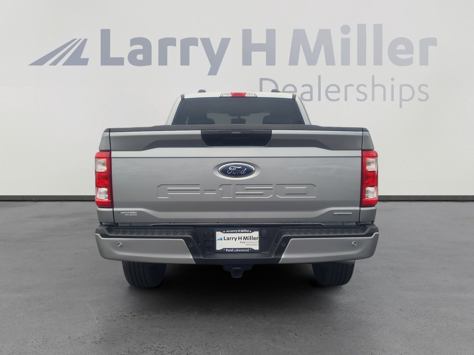 Certified 2023 Ford F150 XL w/ STX Appearance Package image 4