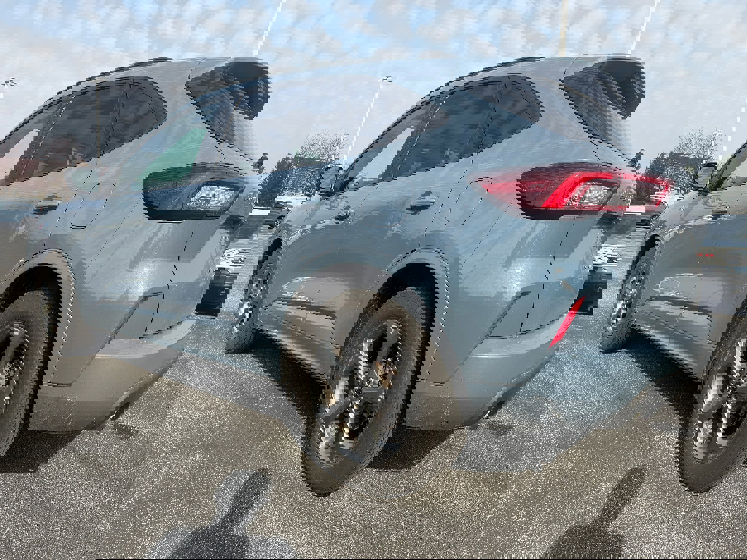 Certified 2024 Ford Escape ST-Line w/ Equipment Group 301A image 3